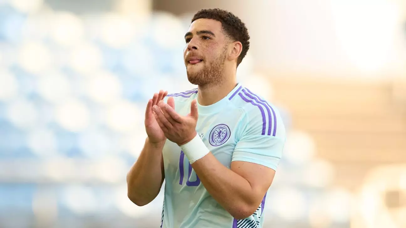 Nottingham Forest Close to Signing Che Adams